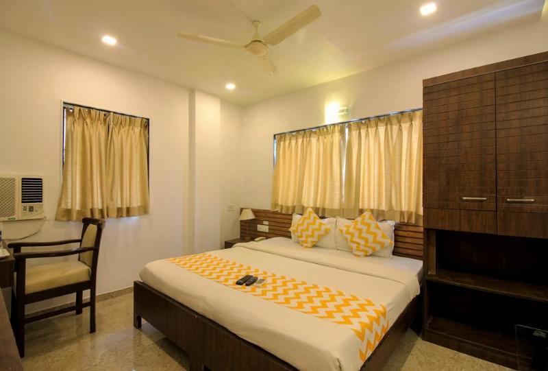 Oyo 3762 Swamini Niwas Hotel 3*