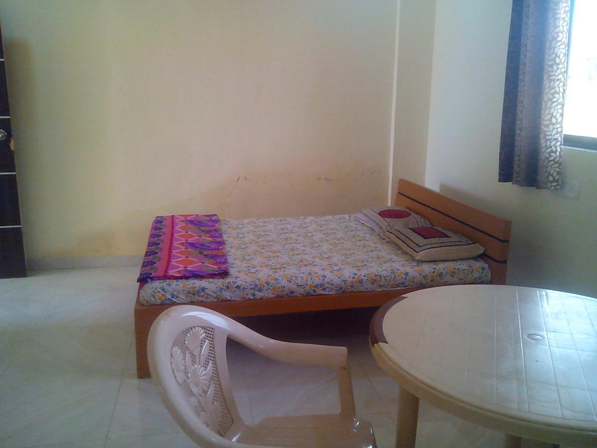Hill County Resorts