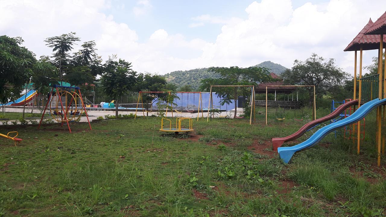 Hill County Resorts Resort