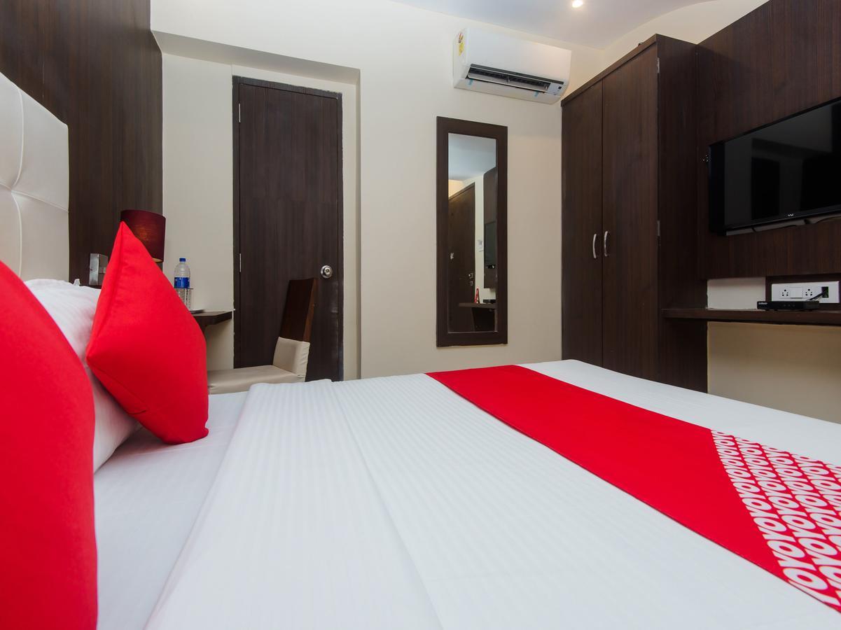 Hotel Oyo 7840 Artus 2 Bombaim