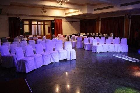 Ramee Guestline Khar Hotel