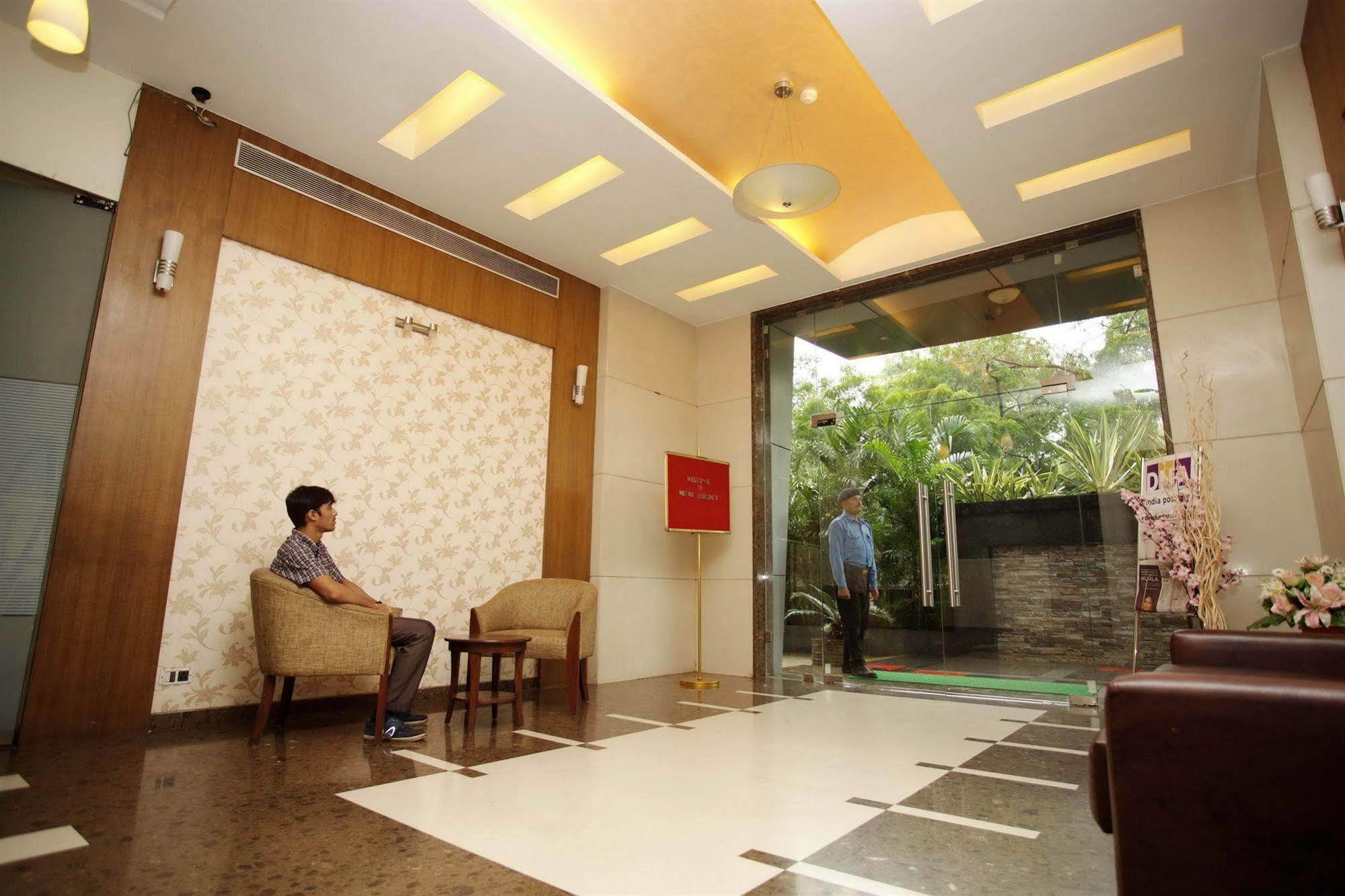The Caliph Hotel, Near Powai 3*