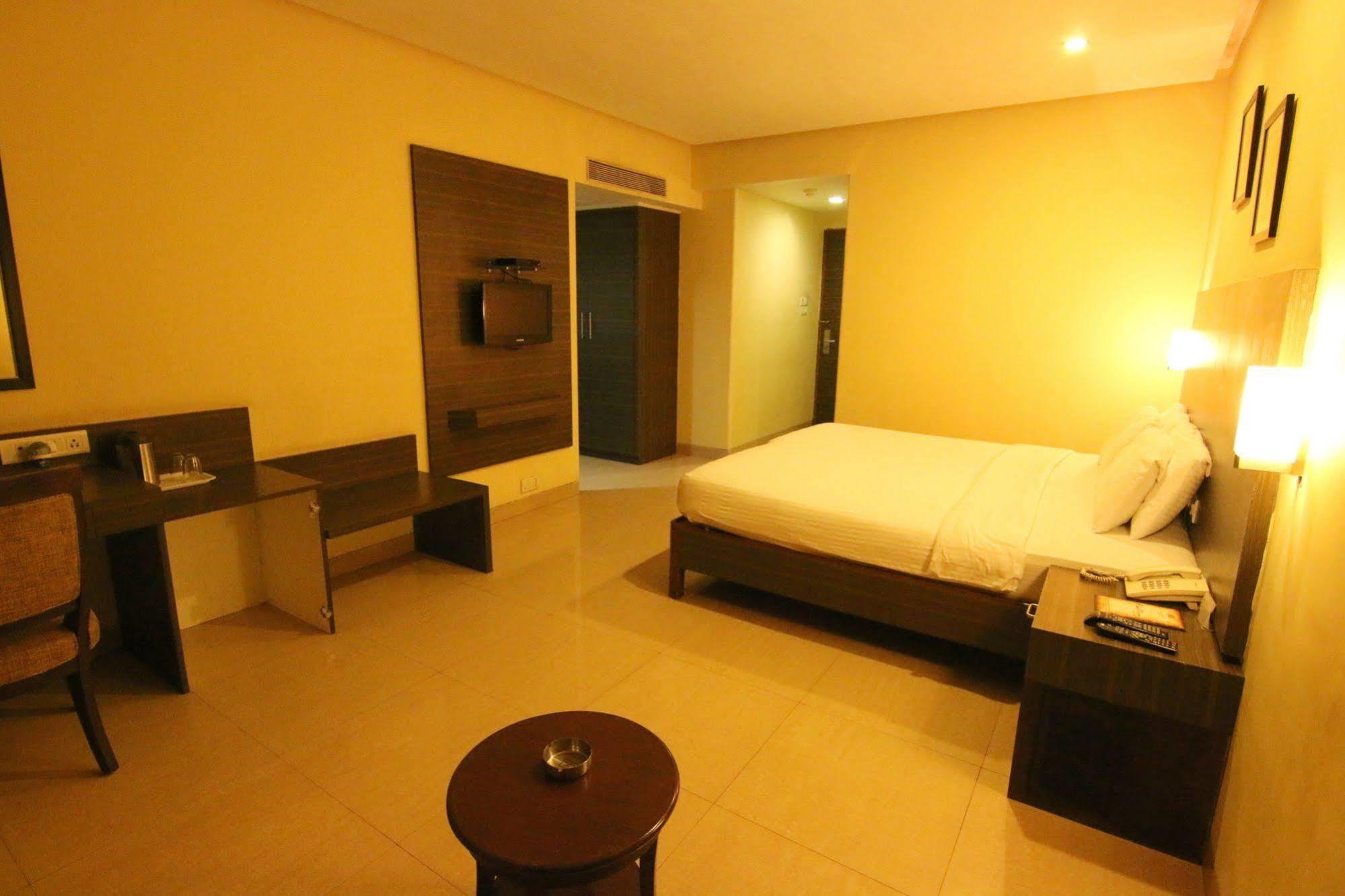 The Caliph Hotel, Near Powai Hotel