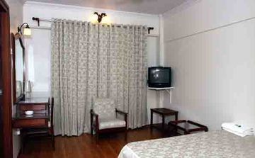 Kemps Corner Hotel Bombaim