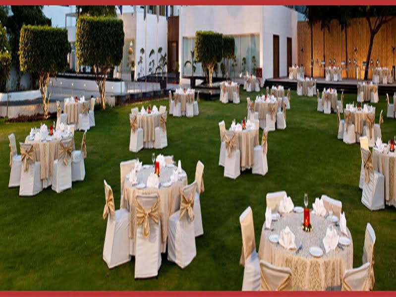 Ramada Plaza By Wyndham Palm Grove Hotel Mumbai