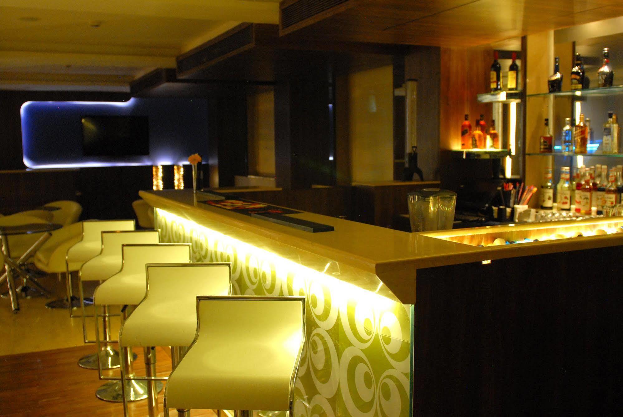 Hotel The Roa Mumbai