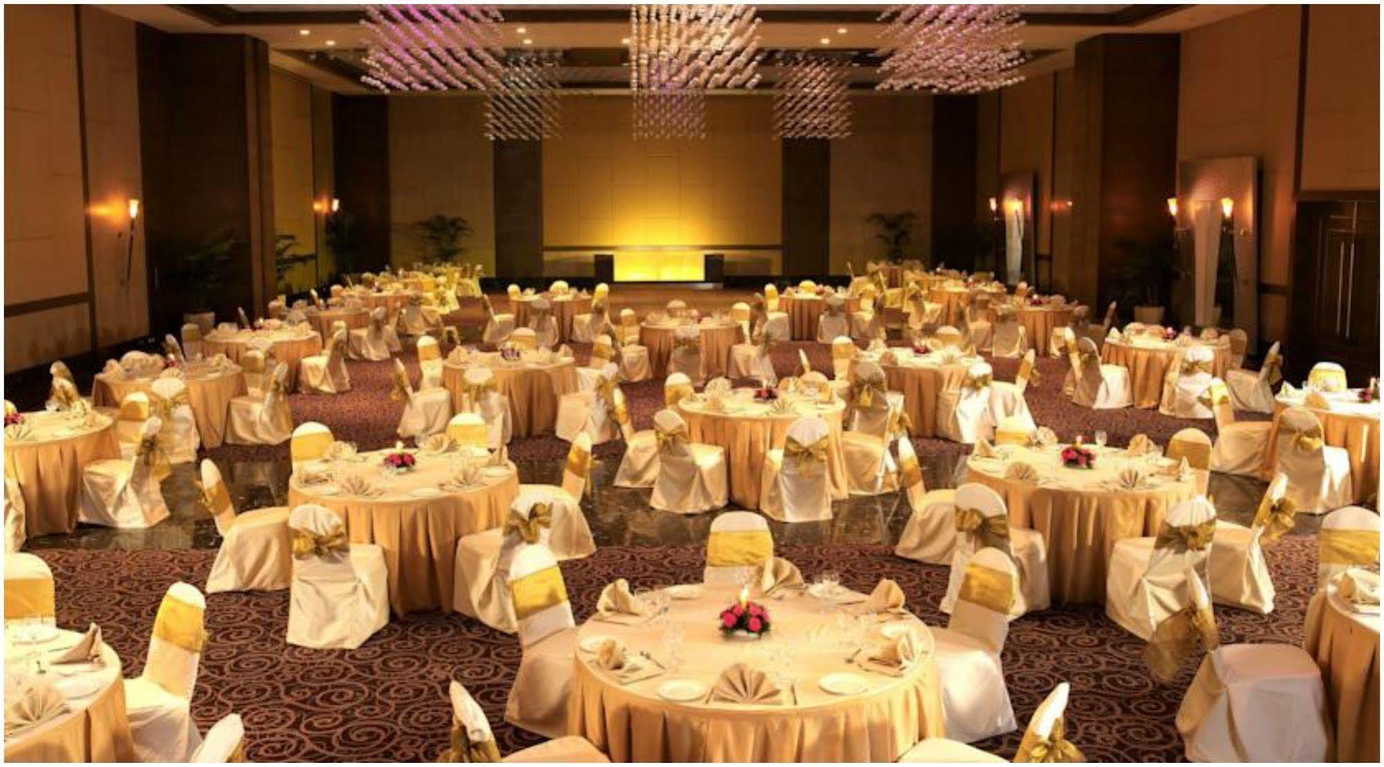 The Retreat & Convention Centre Hotel