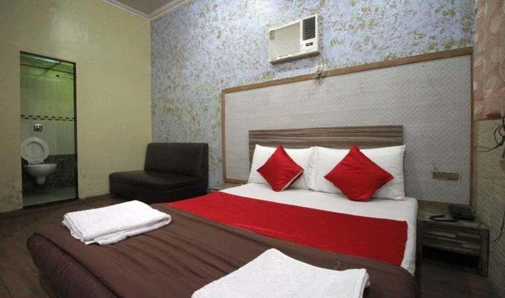 New India 3* Mumbai
