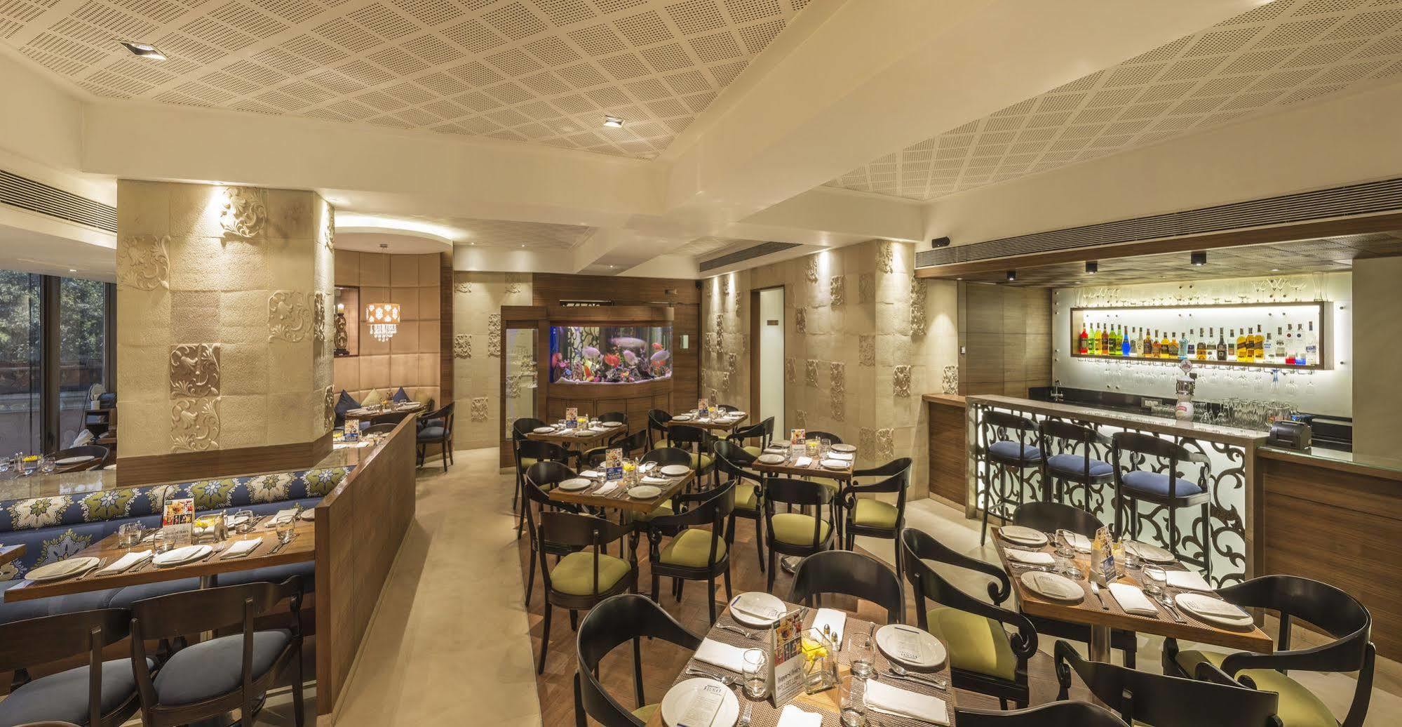 Hotel The International By Tunga Mumbai