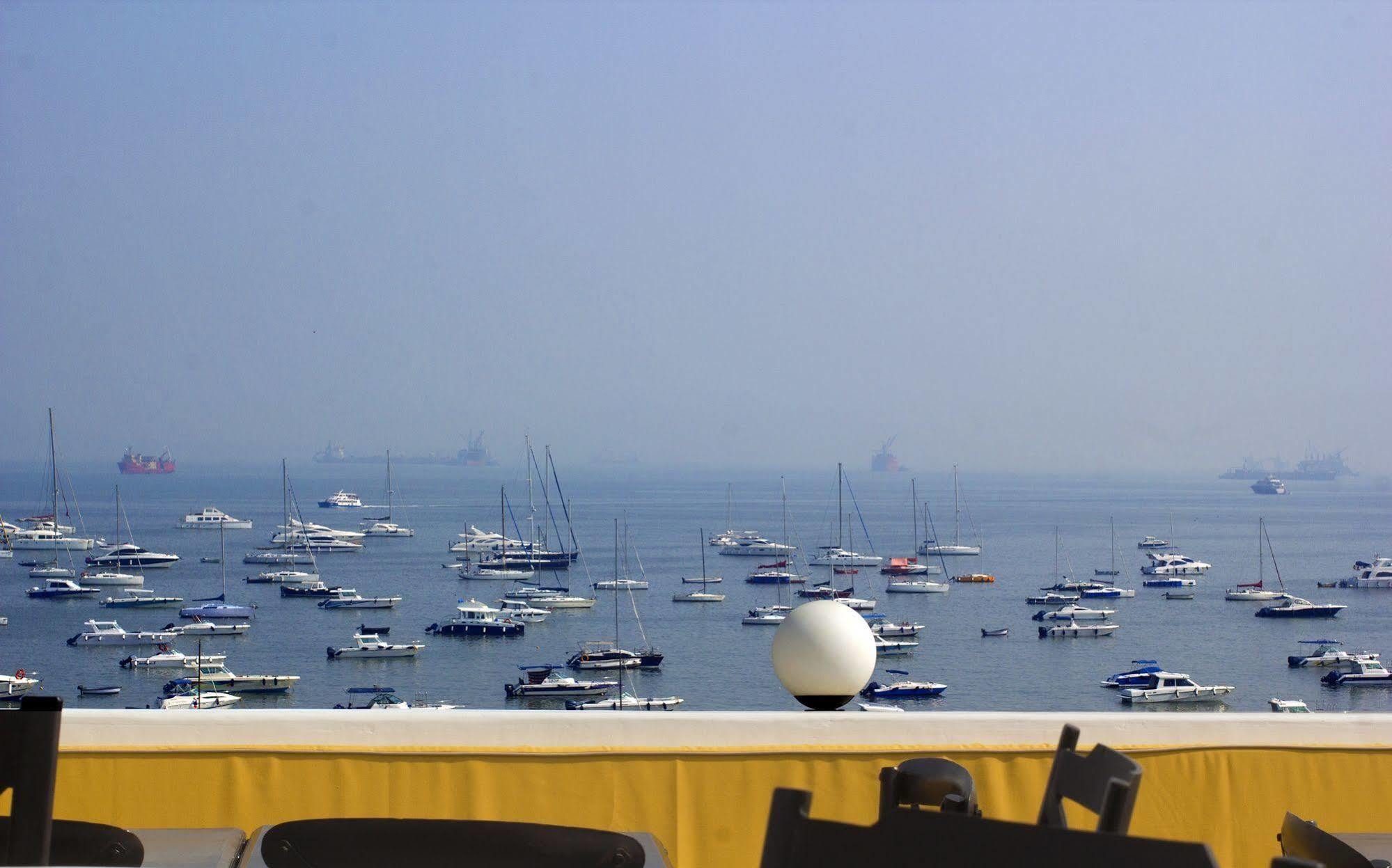 Harbour View Colaba Hotel Mumbai