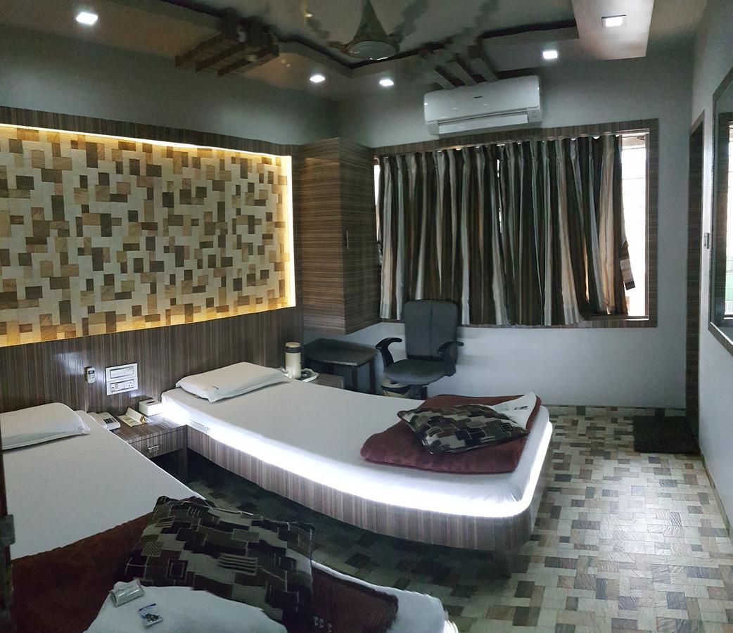 Nice Guest House Guest house Mumbai