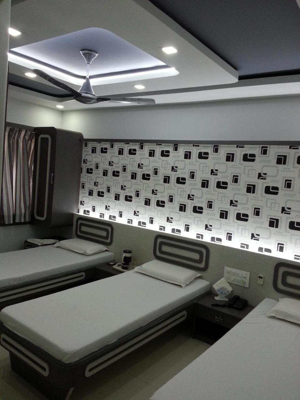 Nice Guest House Mumbai