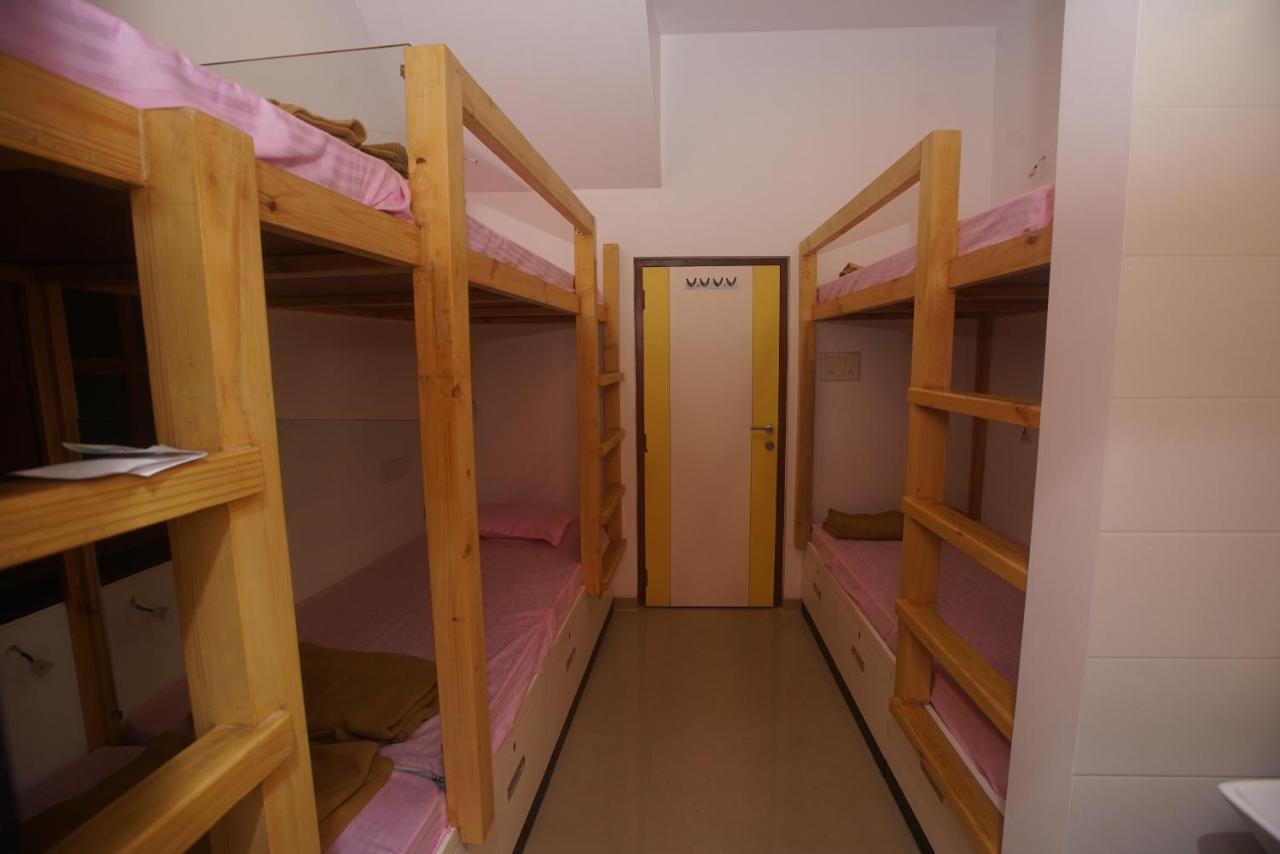 Staytion Dorm- A Backpackers Hostel *