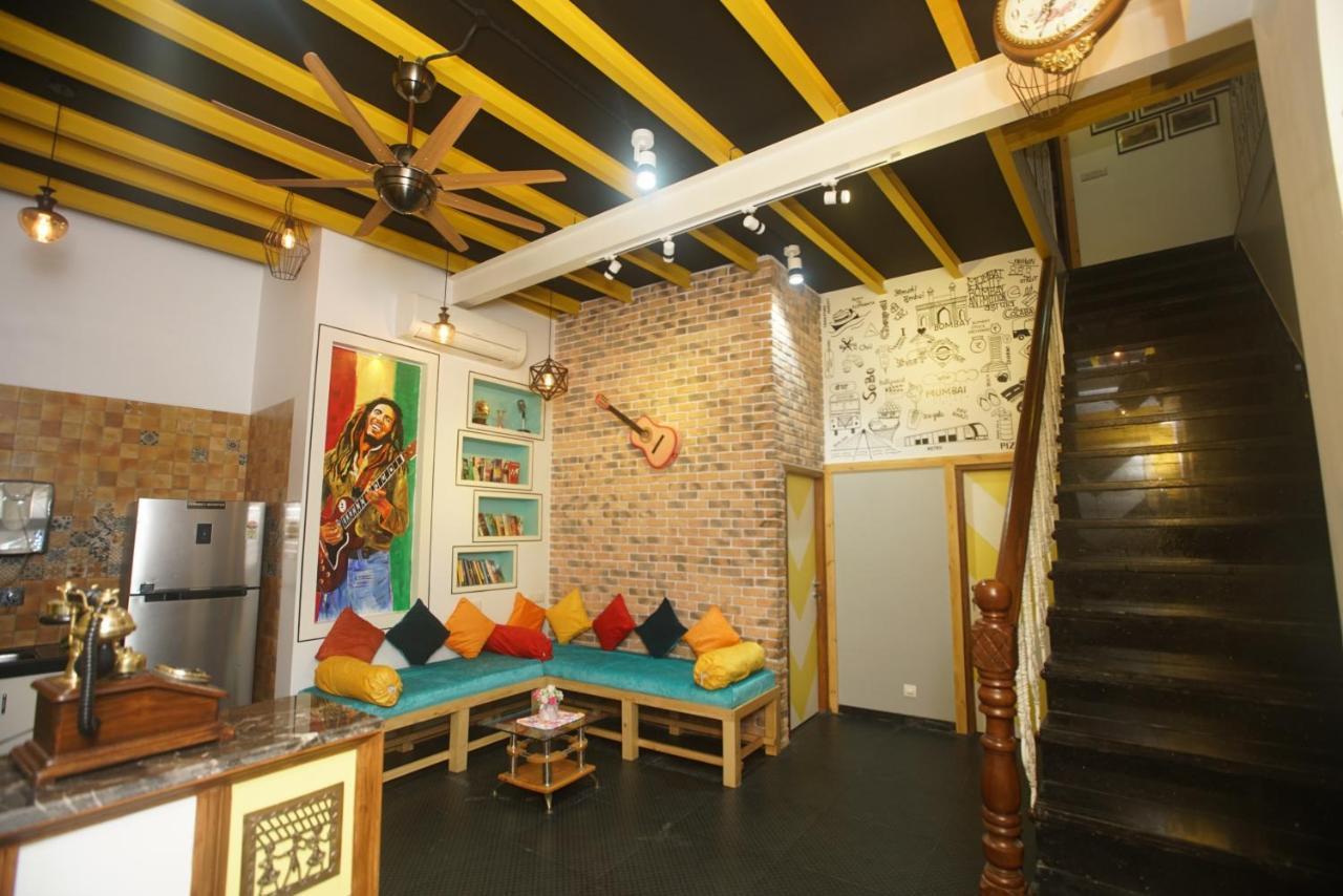 Hostel Staytion Dorm- A Backpackers Mumbai