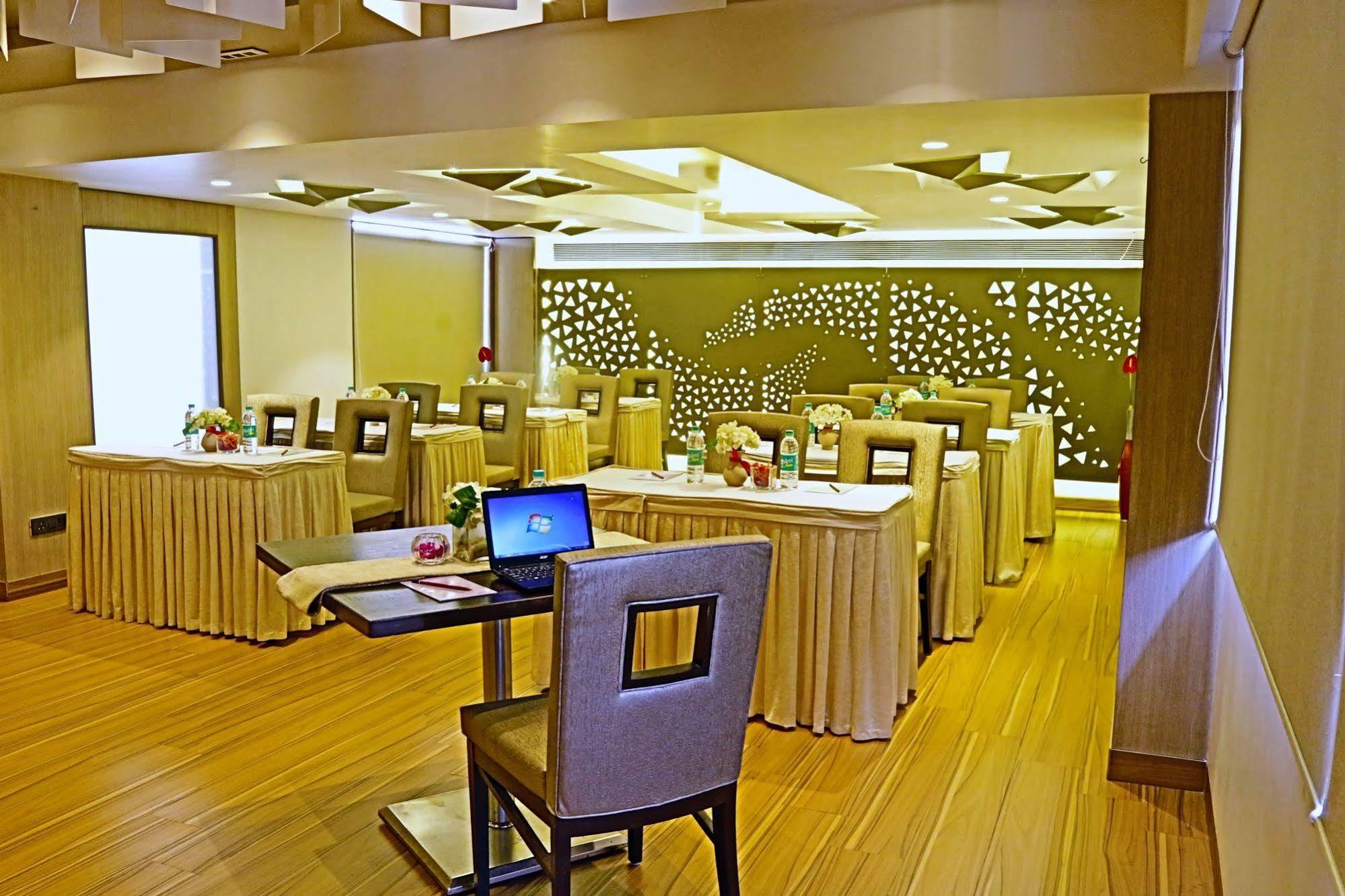 The Oriental Residency Hotel