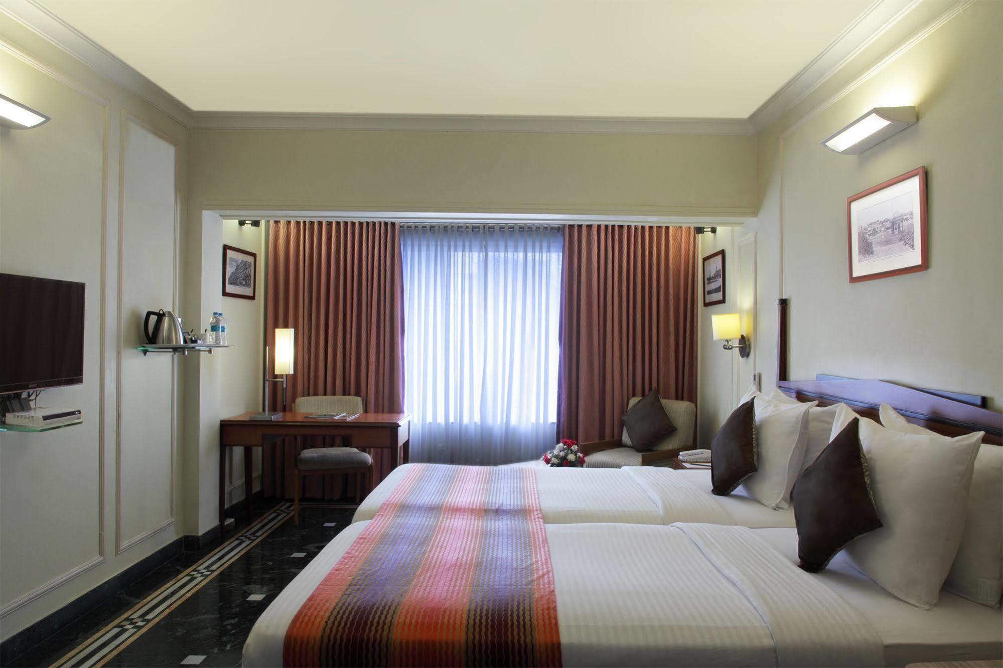 Hotel Hiltop