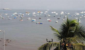 Sea Palace - Near Gateway Of India 3*