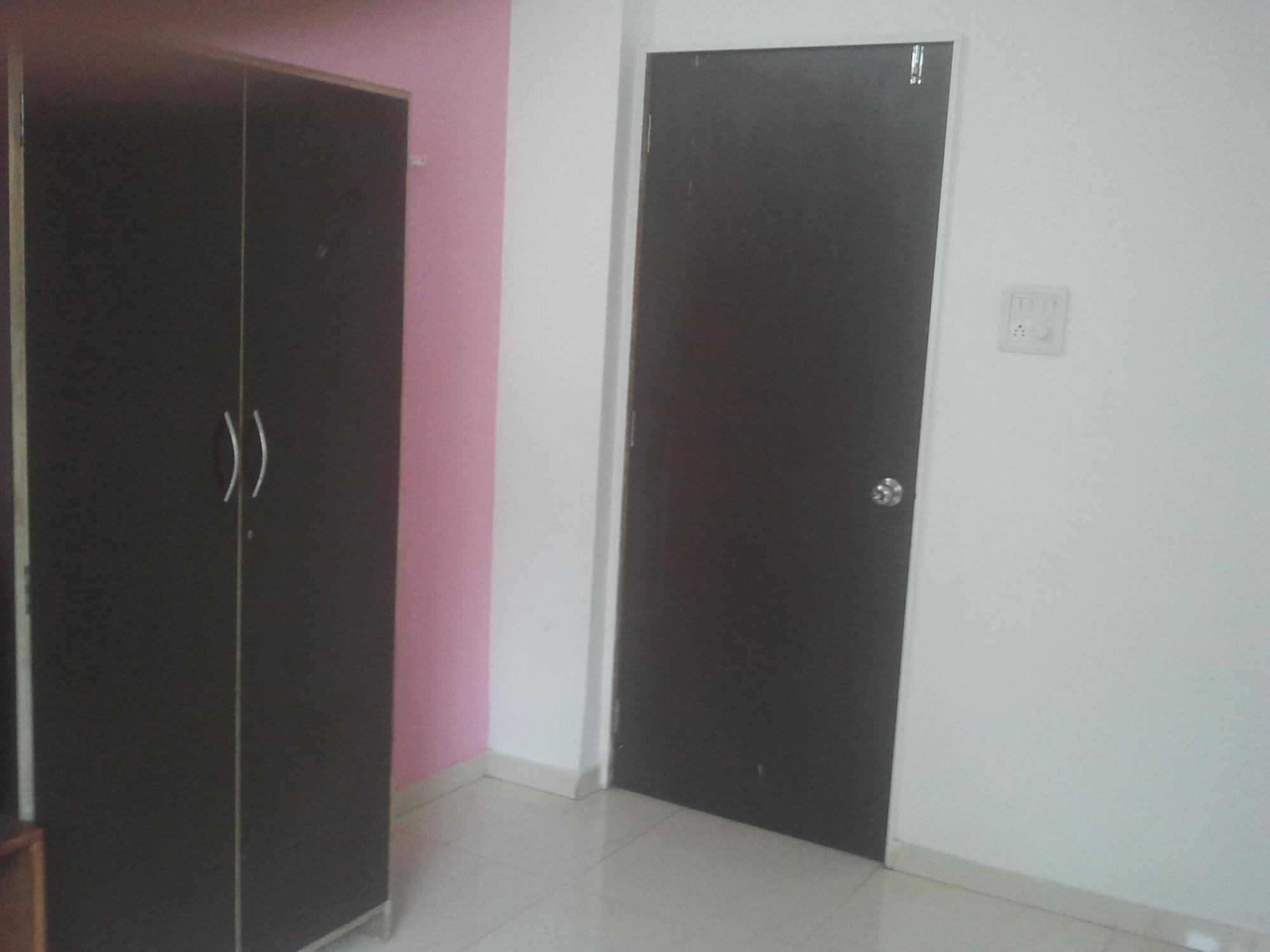 OYO 5665 Rana Residency Hotel
