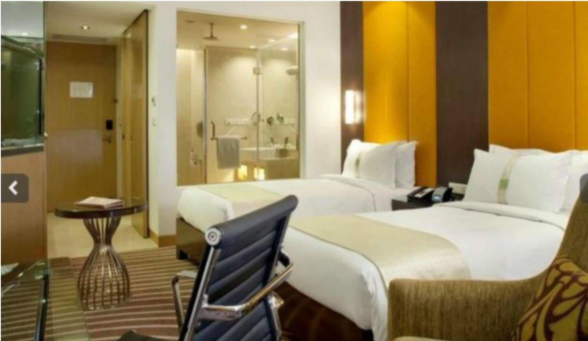 International Airport By Ihg 5*