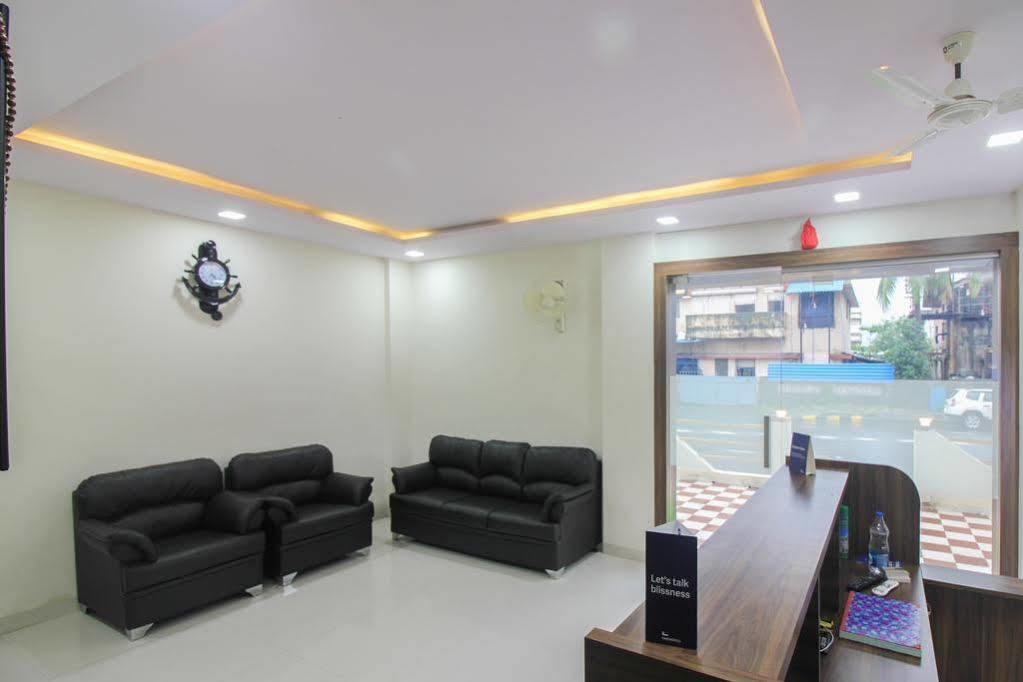 Oyo 23656 Parimeet 3* Mumbai