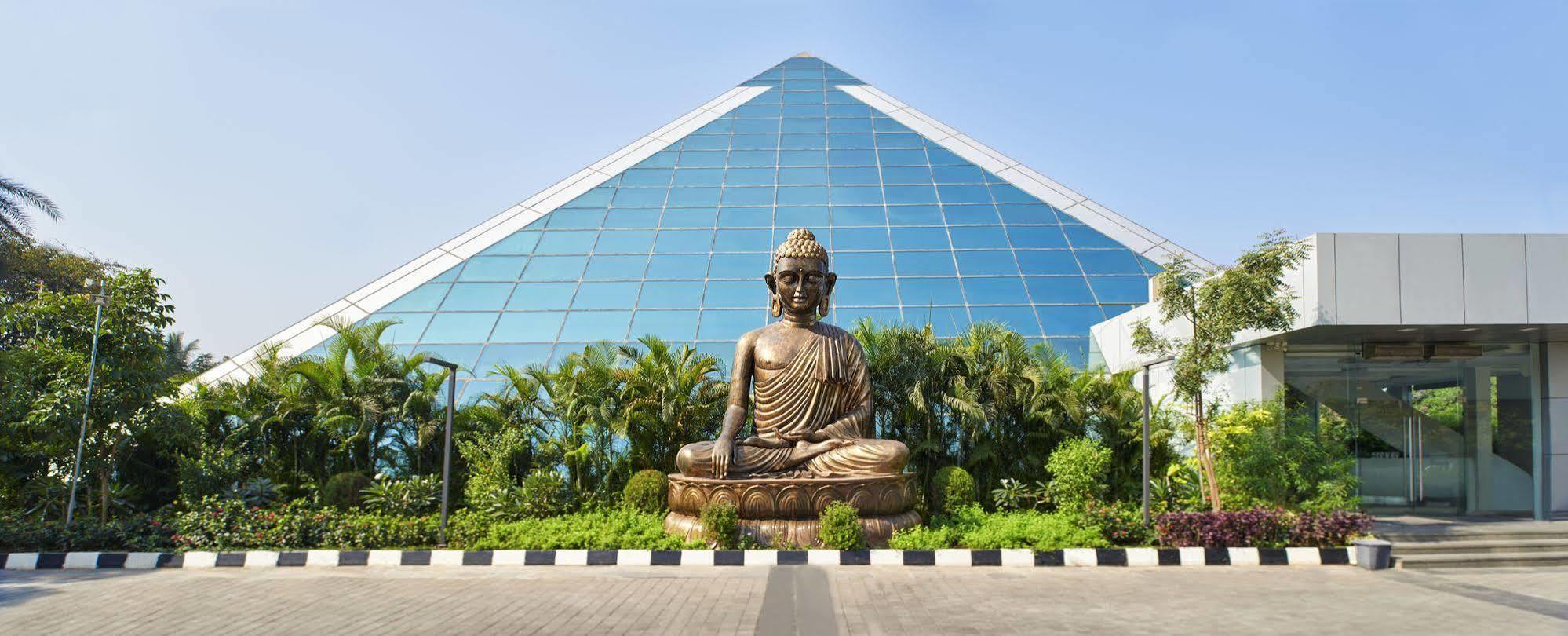 The E At Eskay Resorts 5* Mumbai