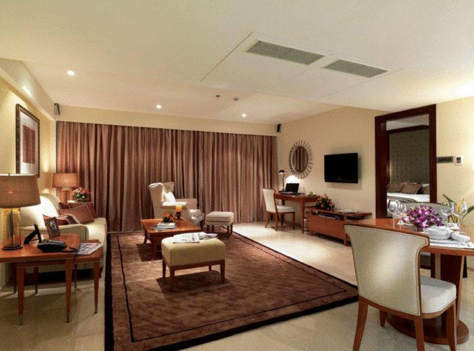 Z Luxury Residences Hotel