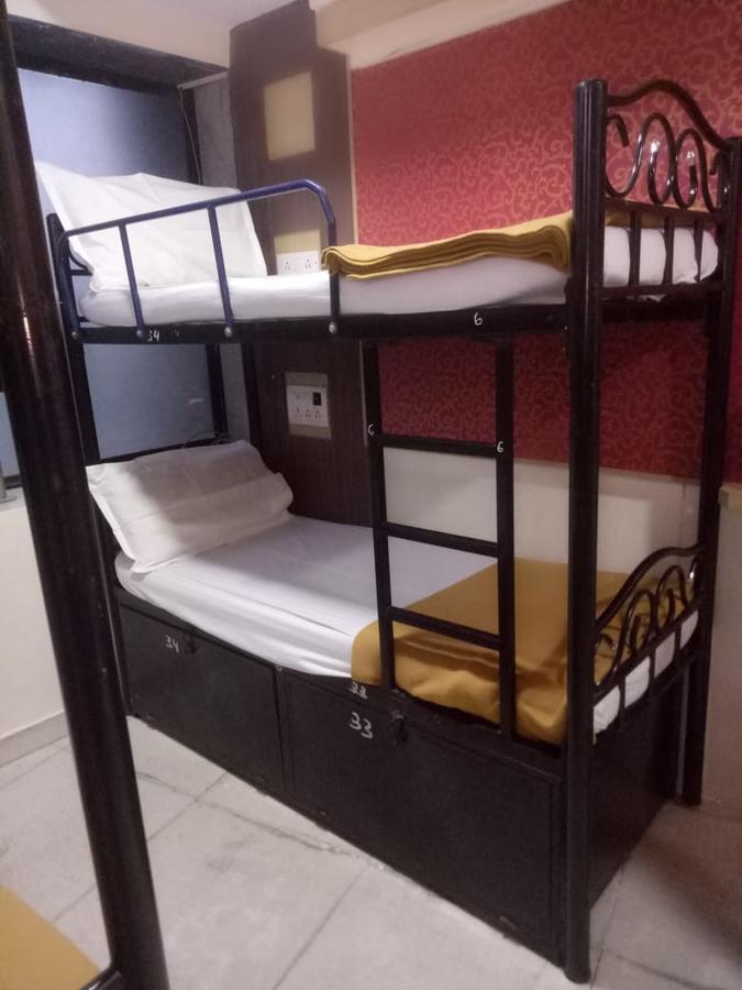 Bandra Only For Indian Male *