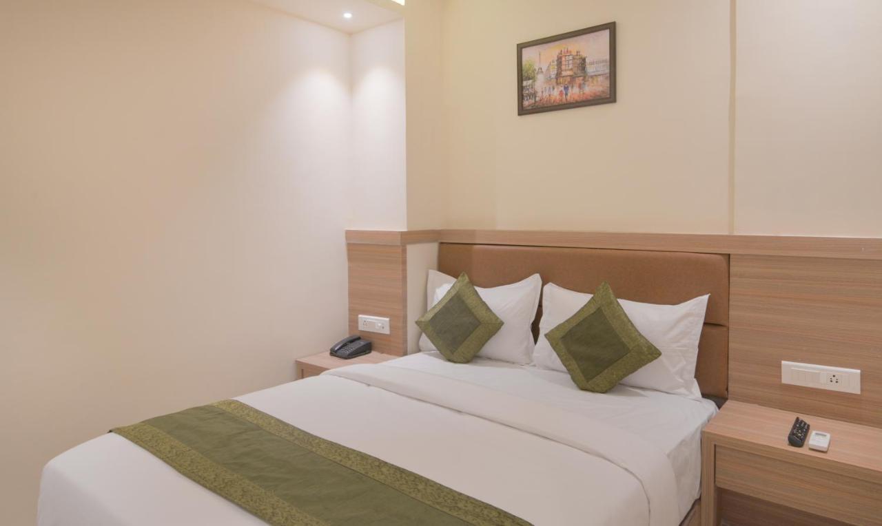 Hotel West Blue Bombaim