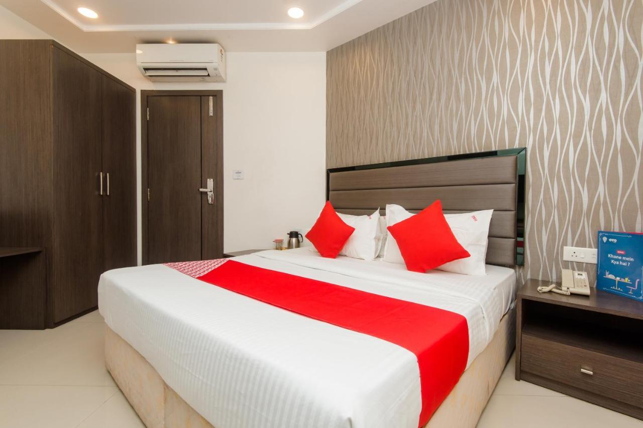 Oyo 8690 Kalpana Elite 3* Mumbai