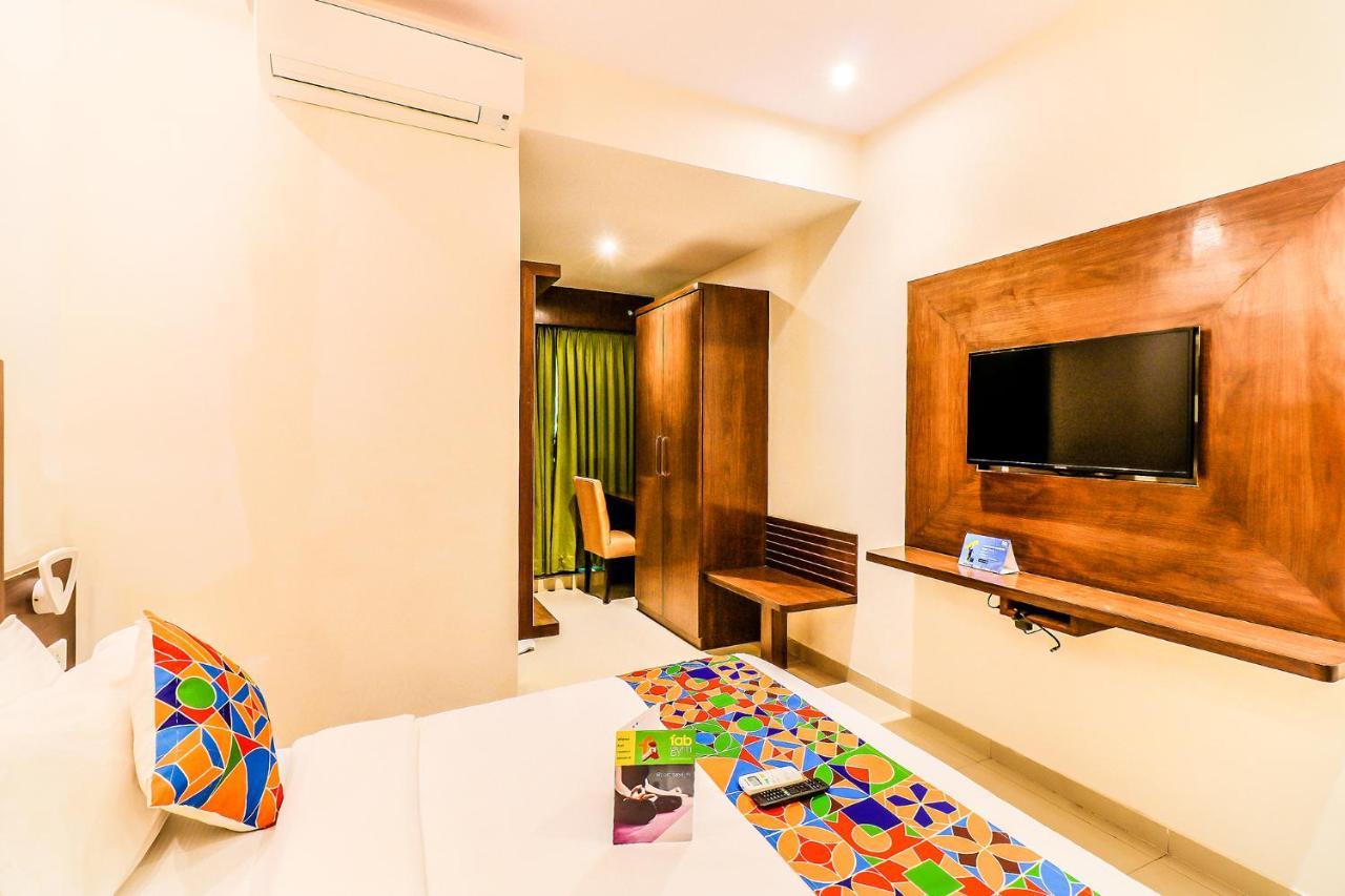 Fabhotel Admiral - Nr International Airport