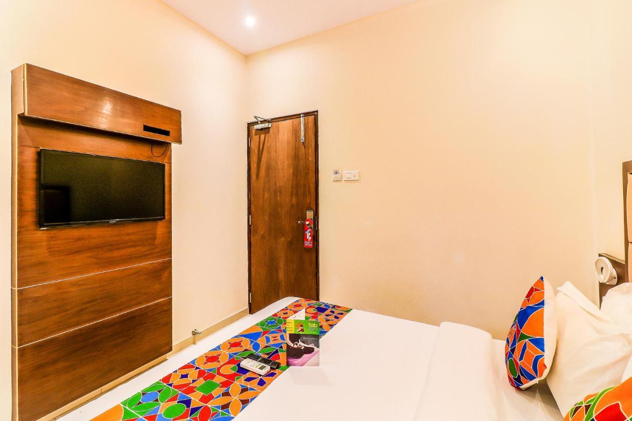 Fabhotel Admiral - Nr International Airport