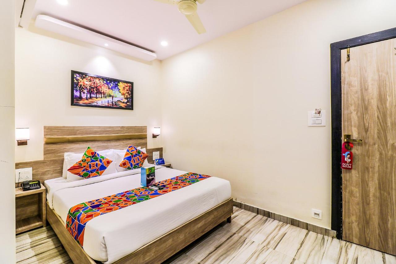 Fabhotel Aksa International 3*