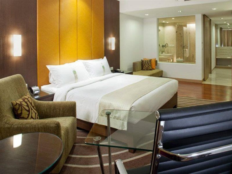 International Airport By Ihg Hotel