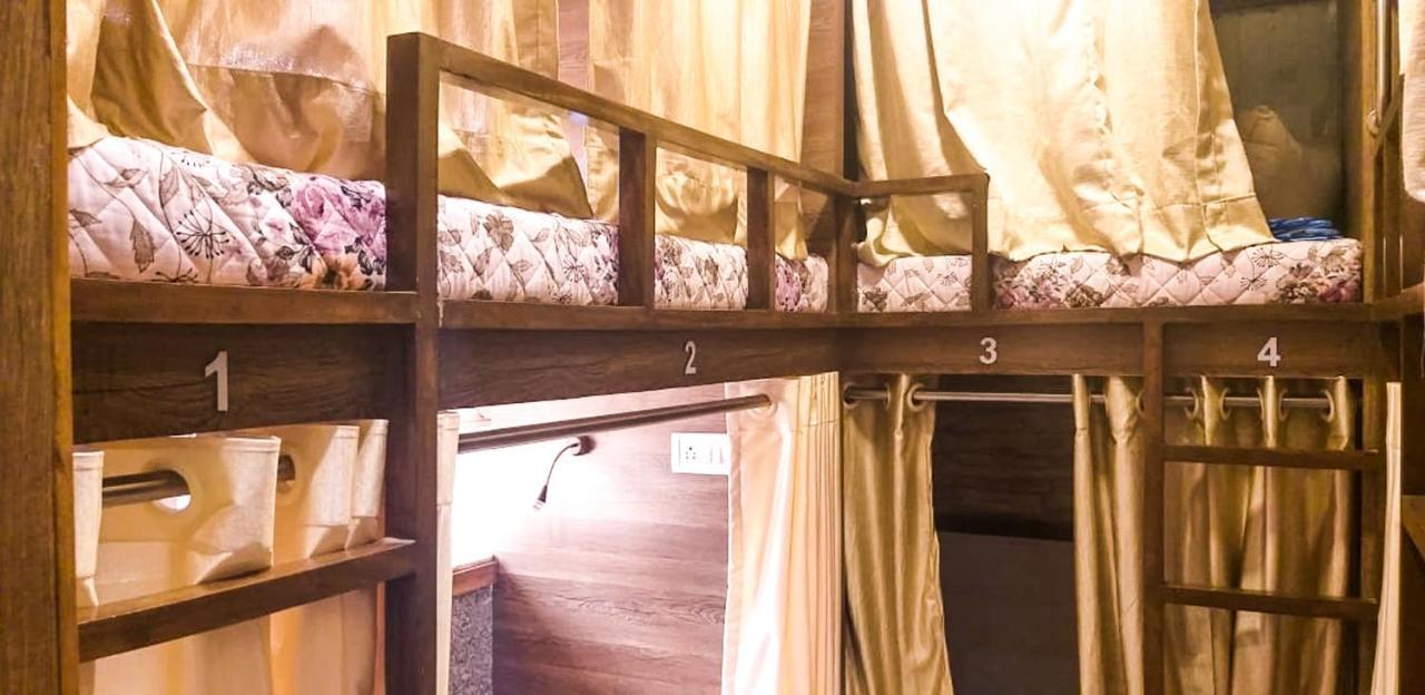 Hostel Ample