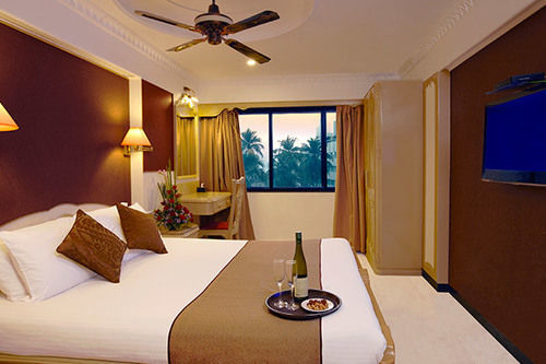 Hotel Emerald Htl And Executive Bombaim