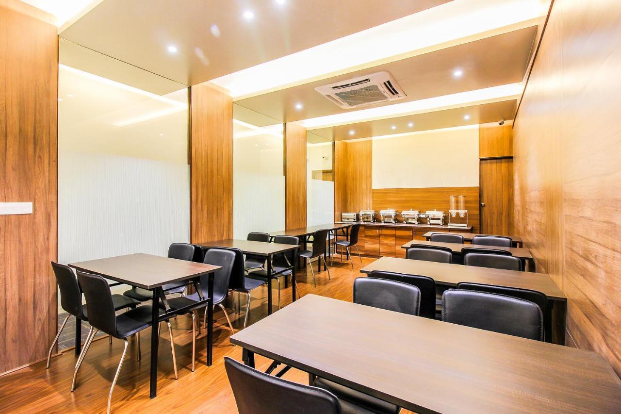 Fabhotel Rk International - Nr International Airport Mumbai
