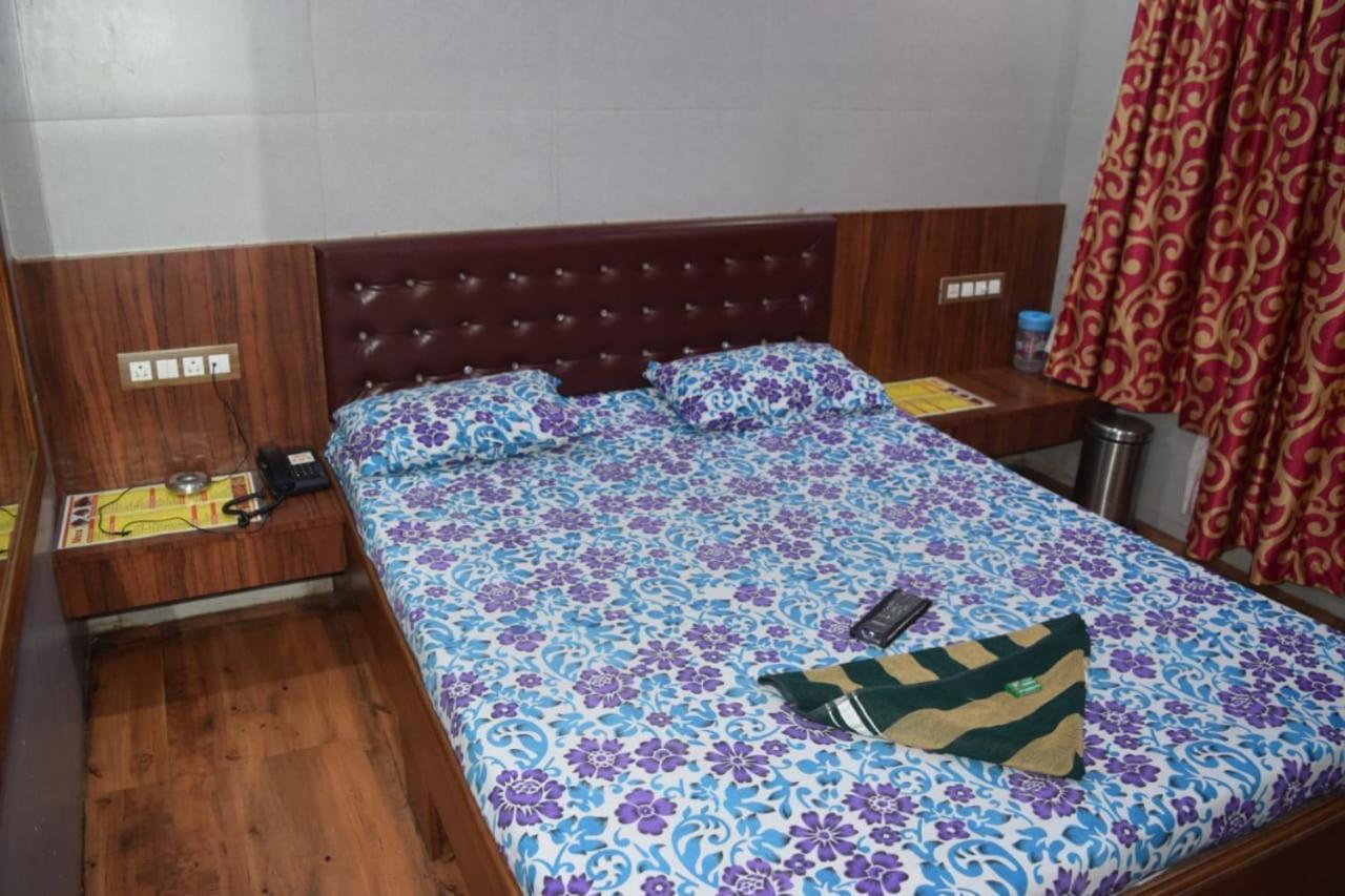 Green Star Lodging * Bombaim
