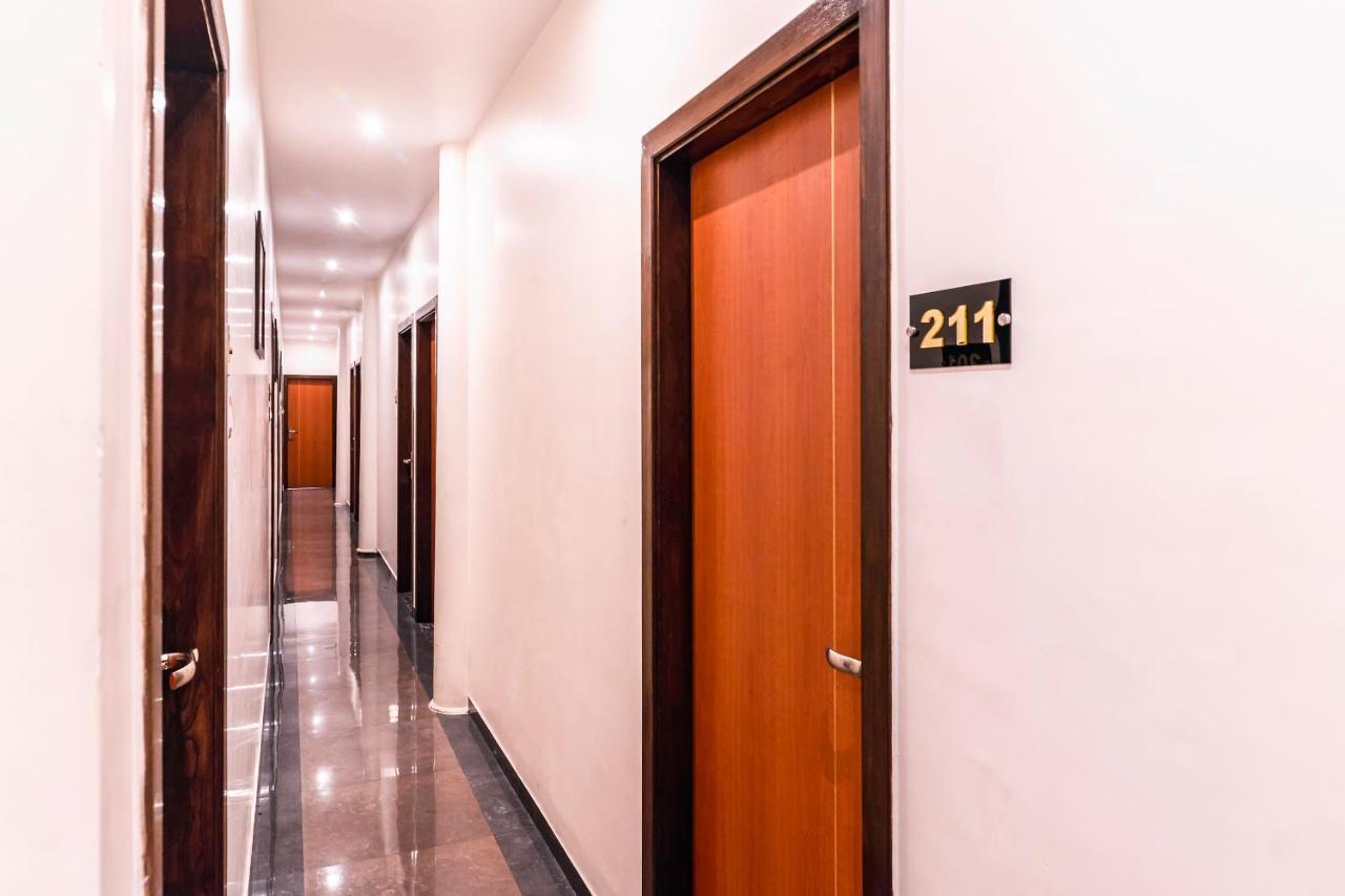 Hotel Sea Grand, Colaba