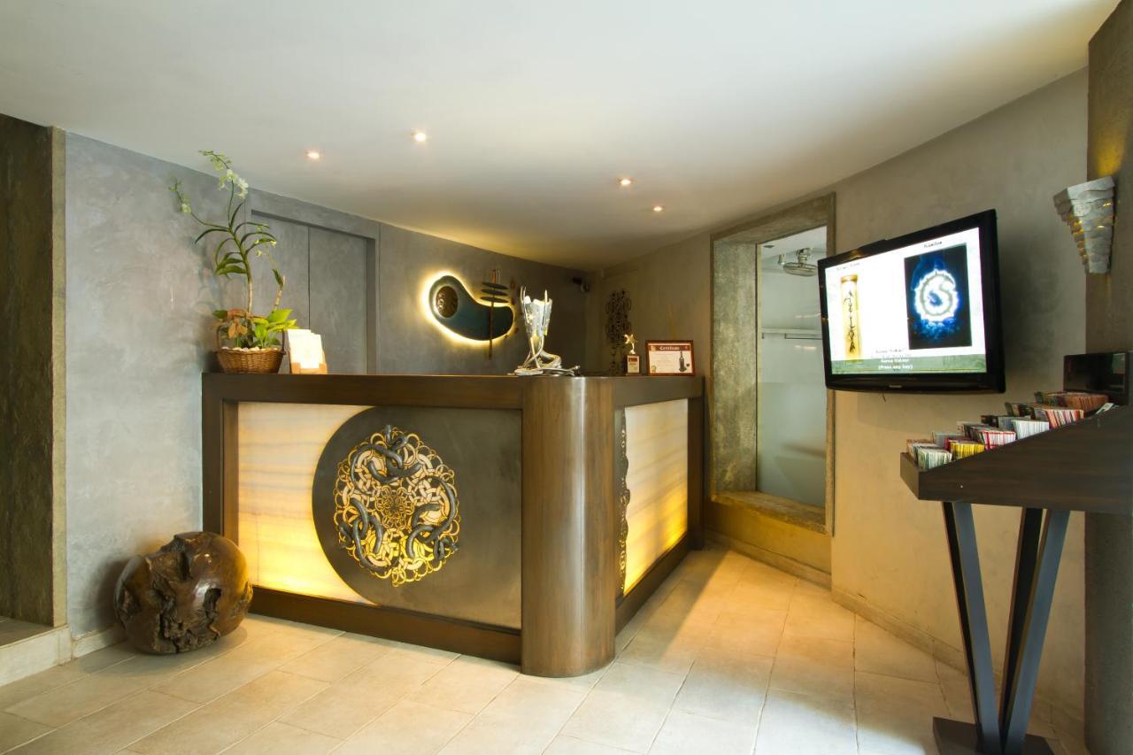 Hotel Le Sutra Hotel, Khar, 4*