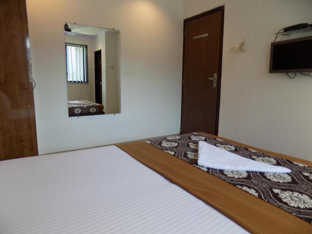Port Hotel 2*