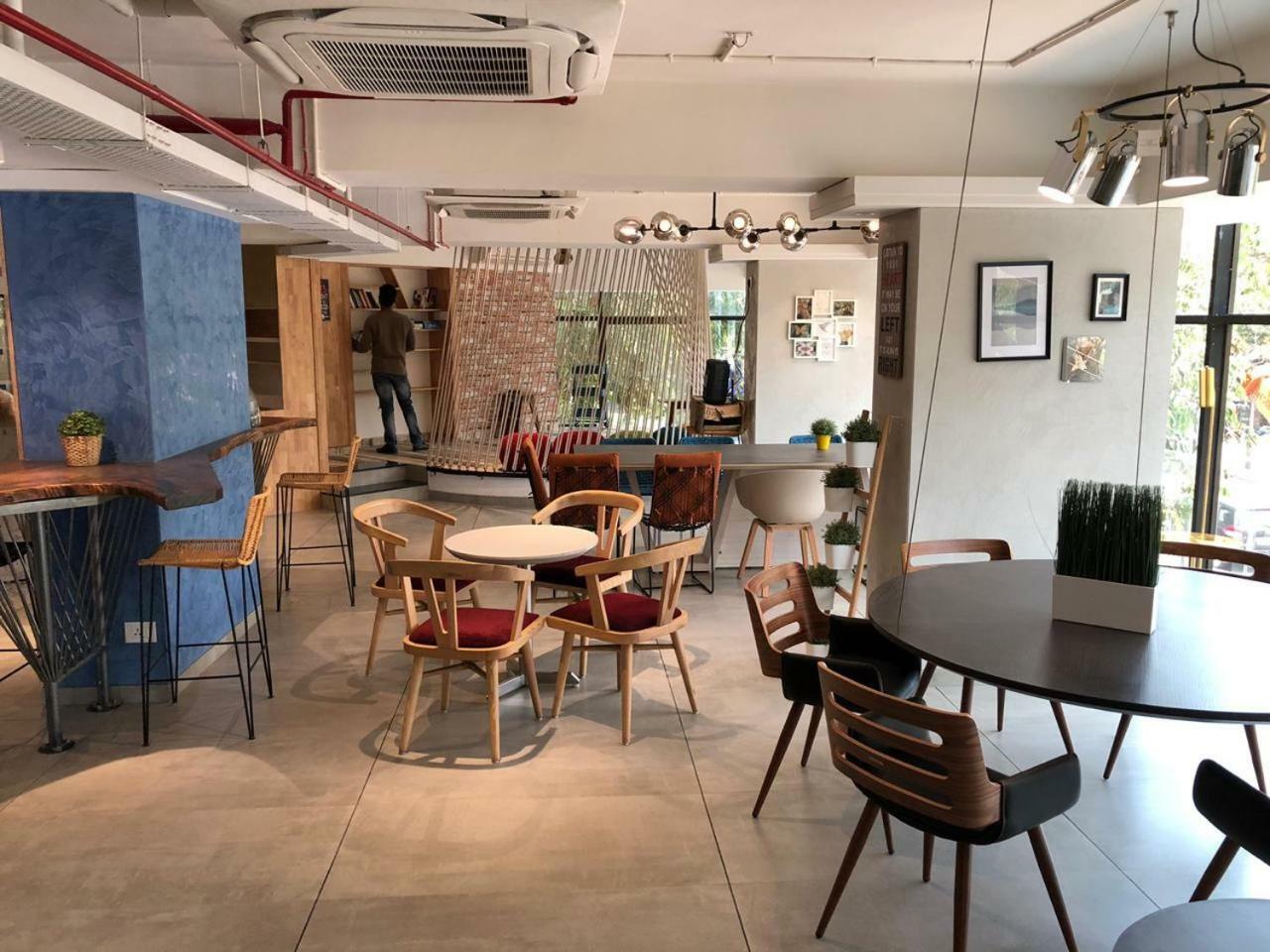 Hotel Indie Stays, Bkc