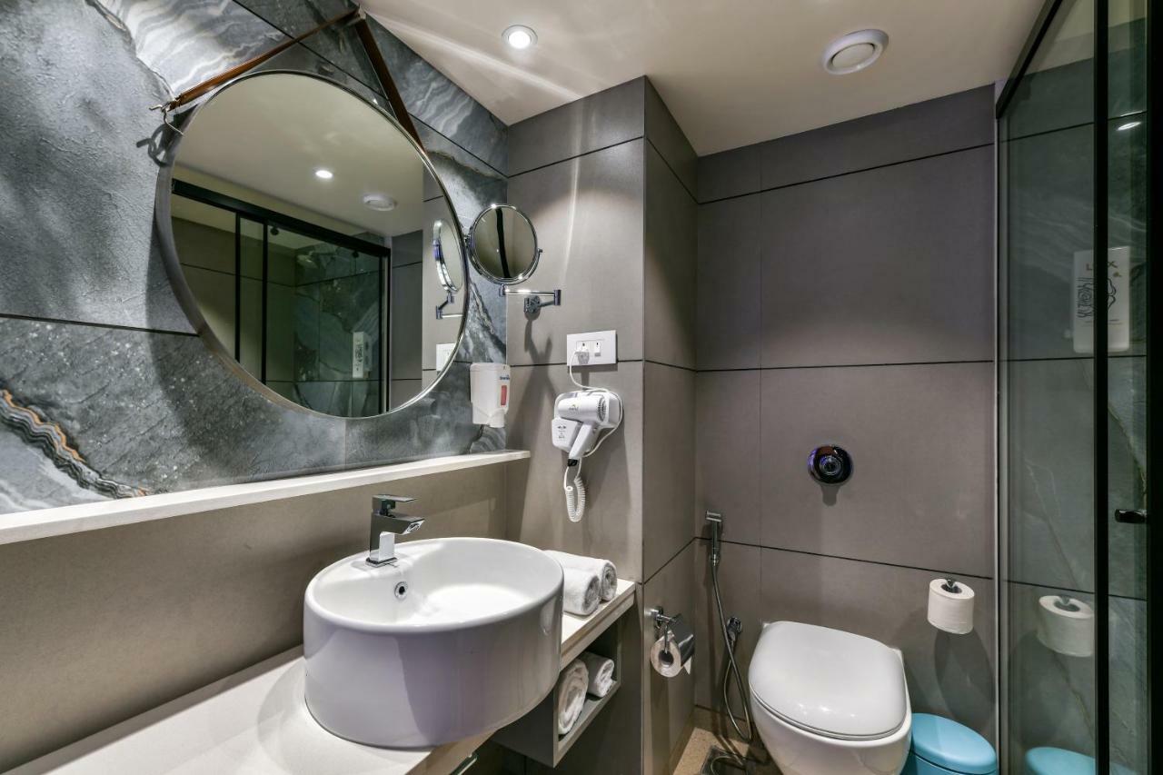 Hotel Indie Stays, Bkc