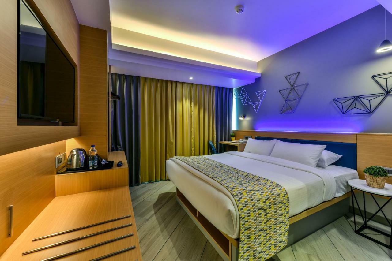 Hotel Indie Stays, Bkc