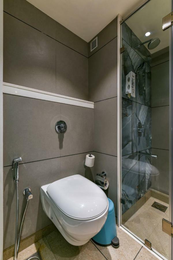 Indie Stays, Bkc