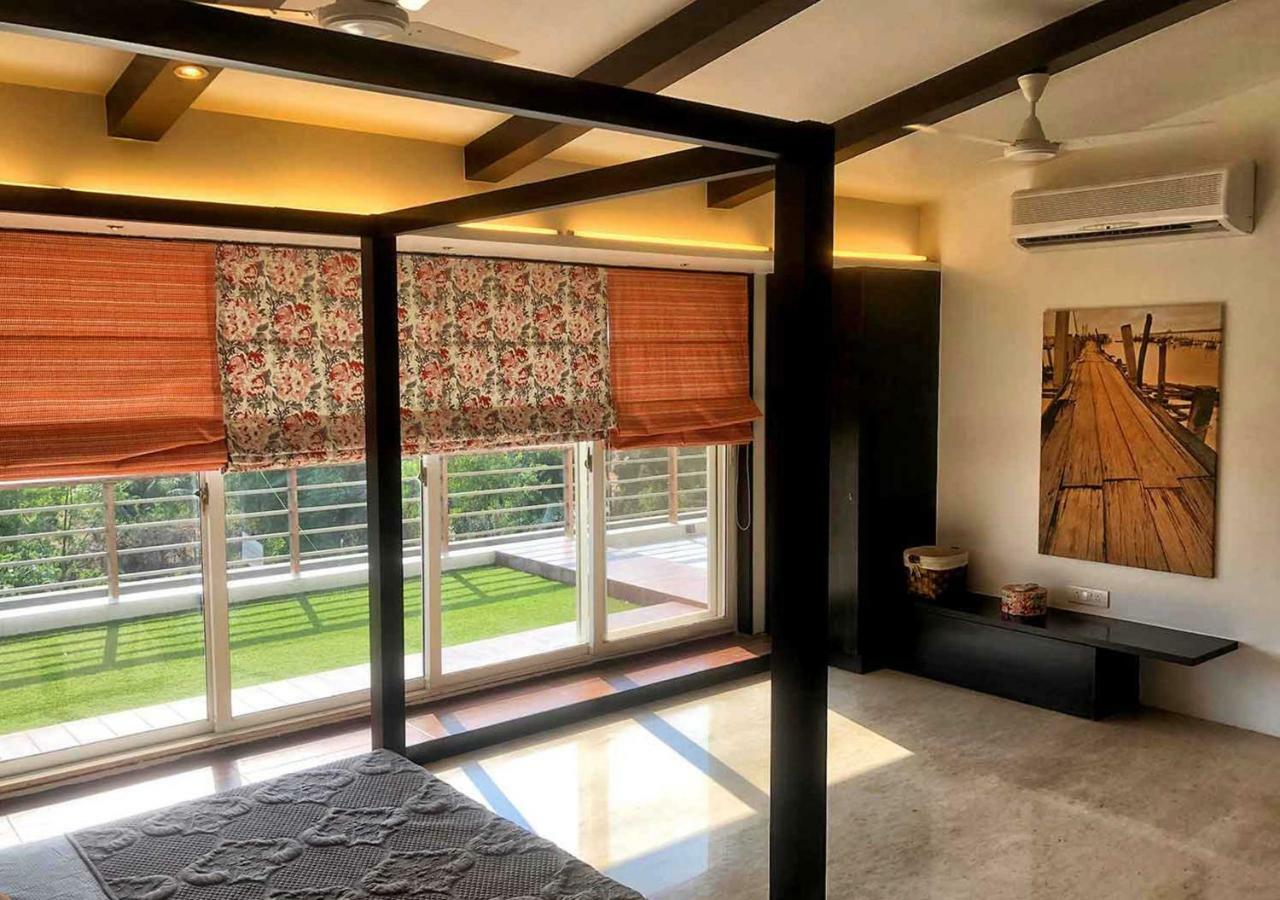 Villa Gorai Beach • Private Pool • 3.5 Bed *
