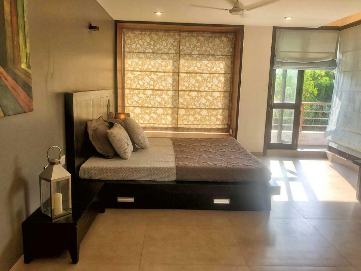 Gorai Beach • Private Pool • 3.5 Bed * Mumbai