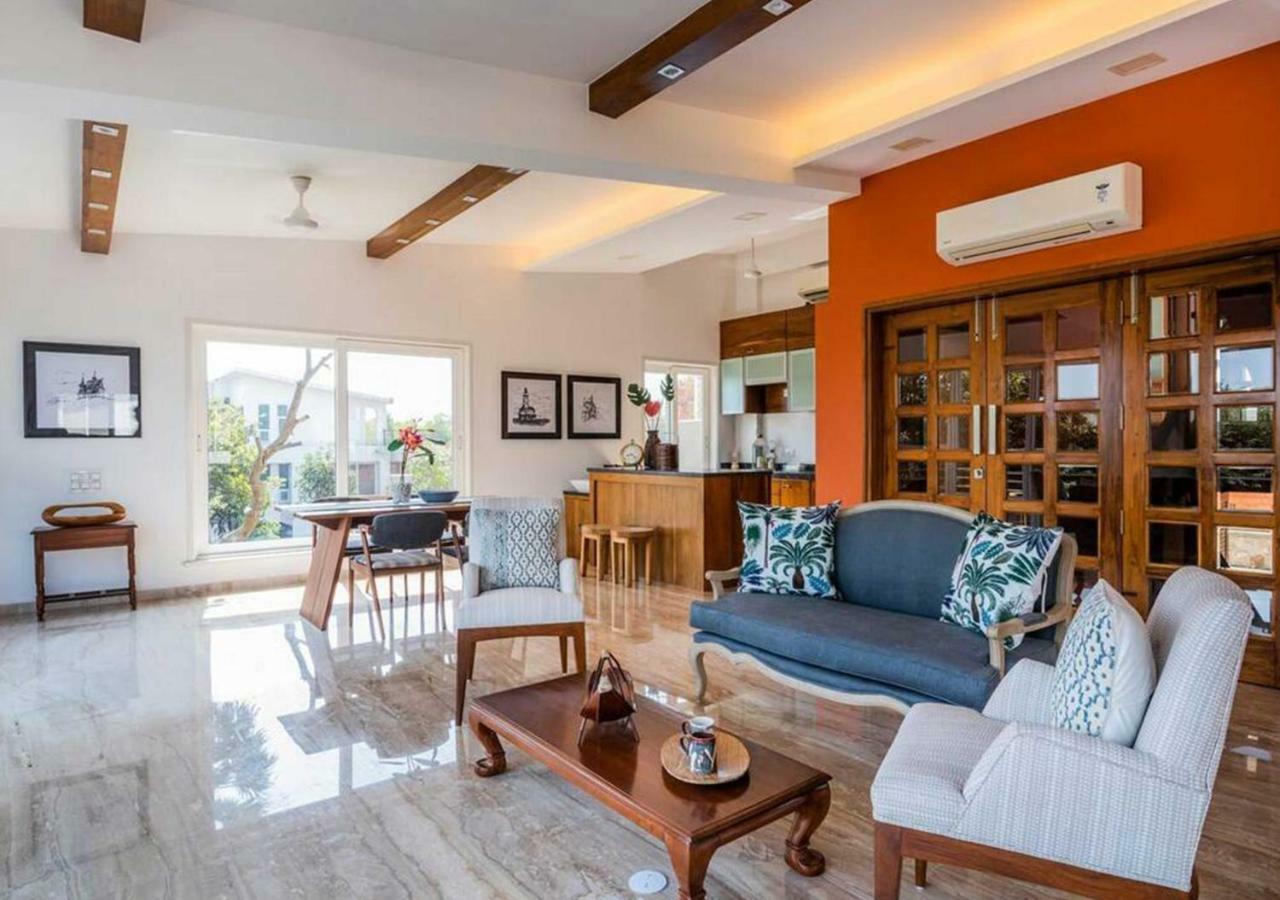 Gorai Beach • Private Pool • 3.5 Bed Villa *