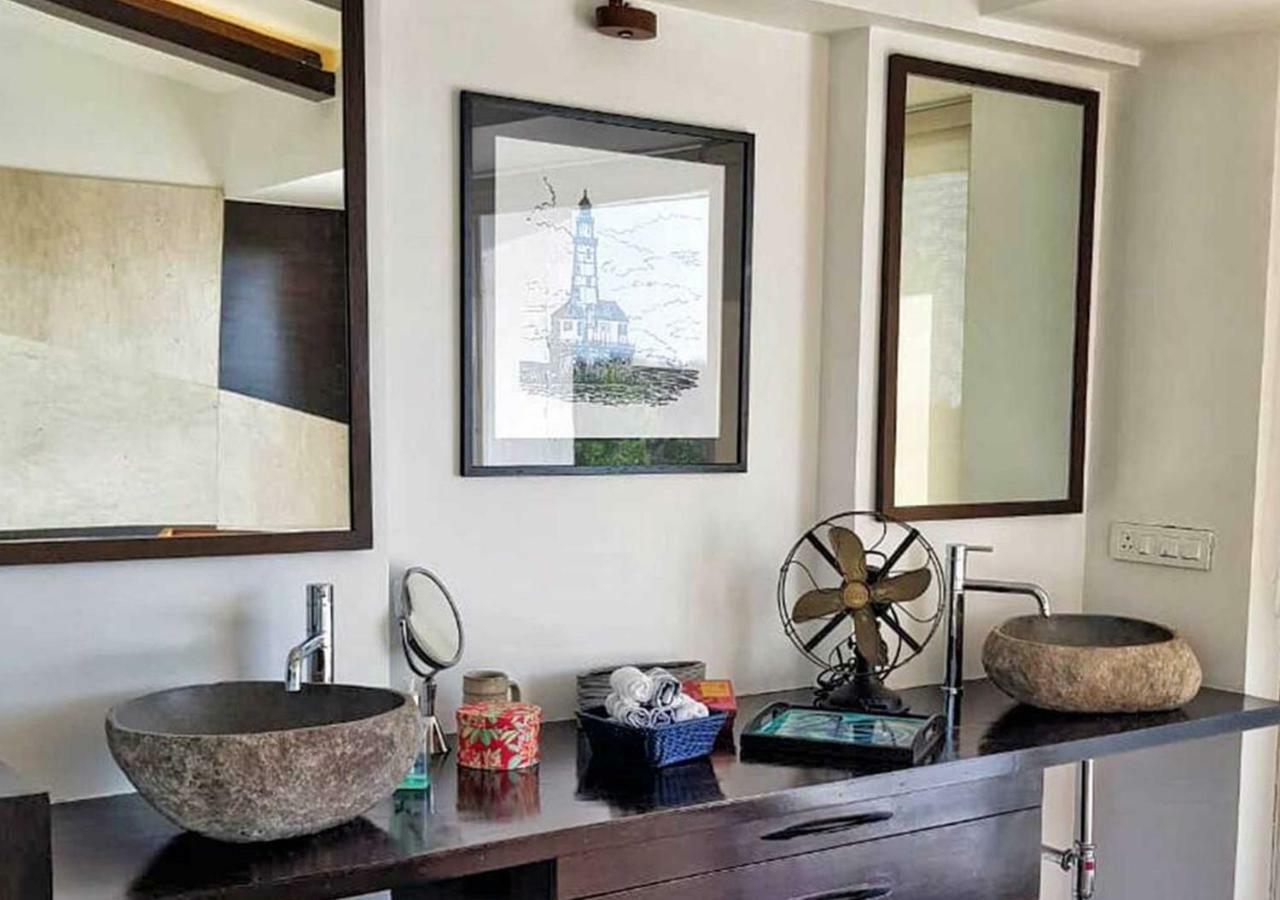 Villa Gorai Beach • Private Pool • 3.5 Bed Mumbai