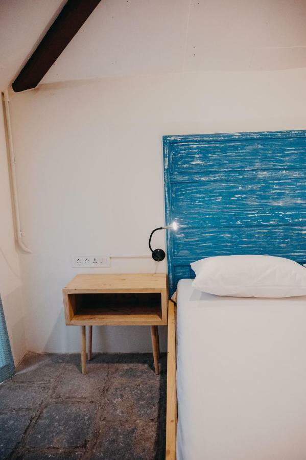 Hostel Horn Ok Please Mumbai