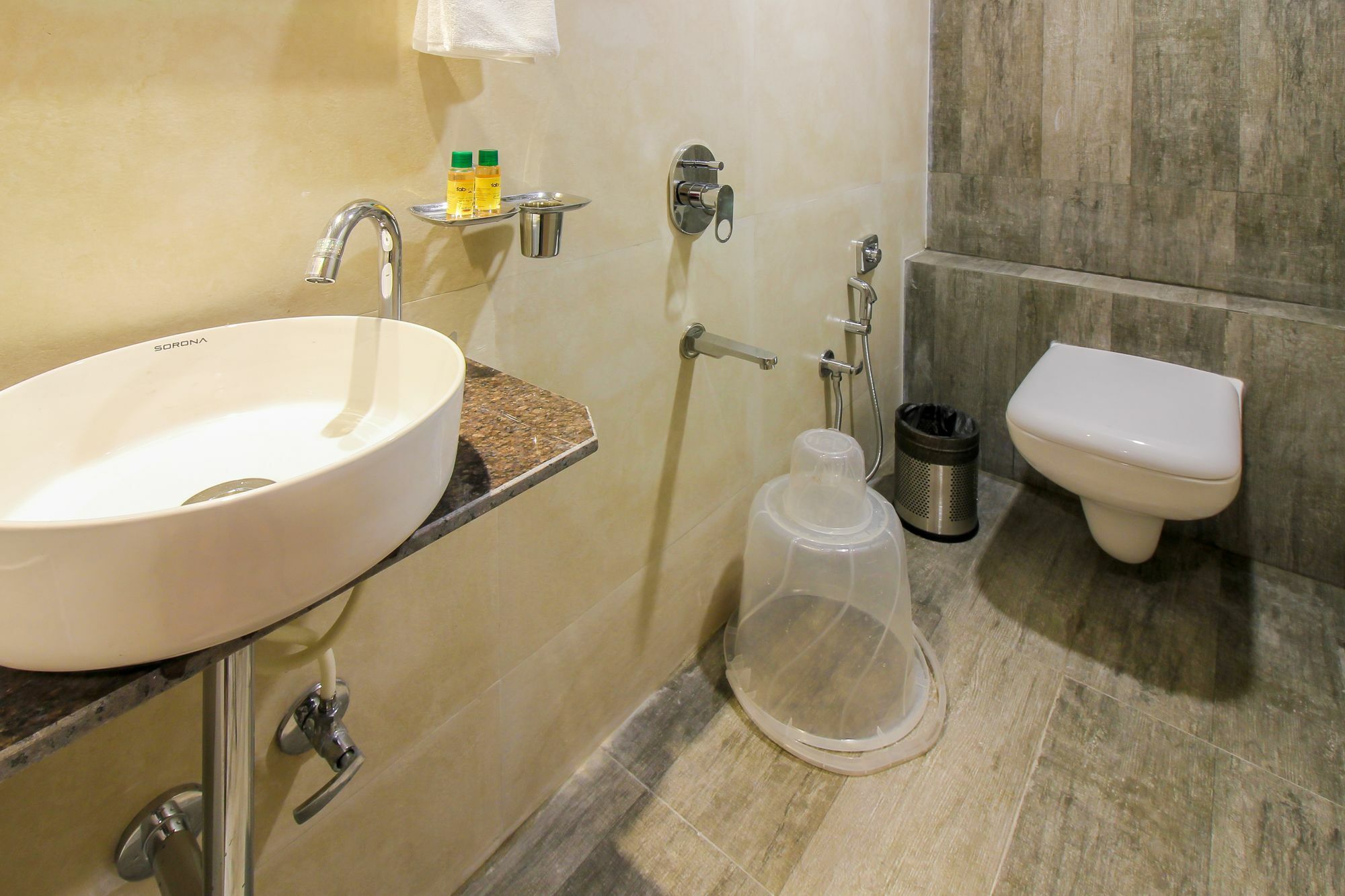 Fabhotel Aksa International